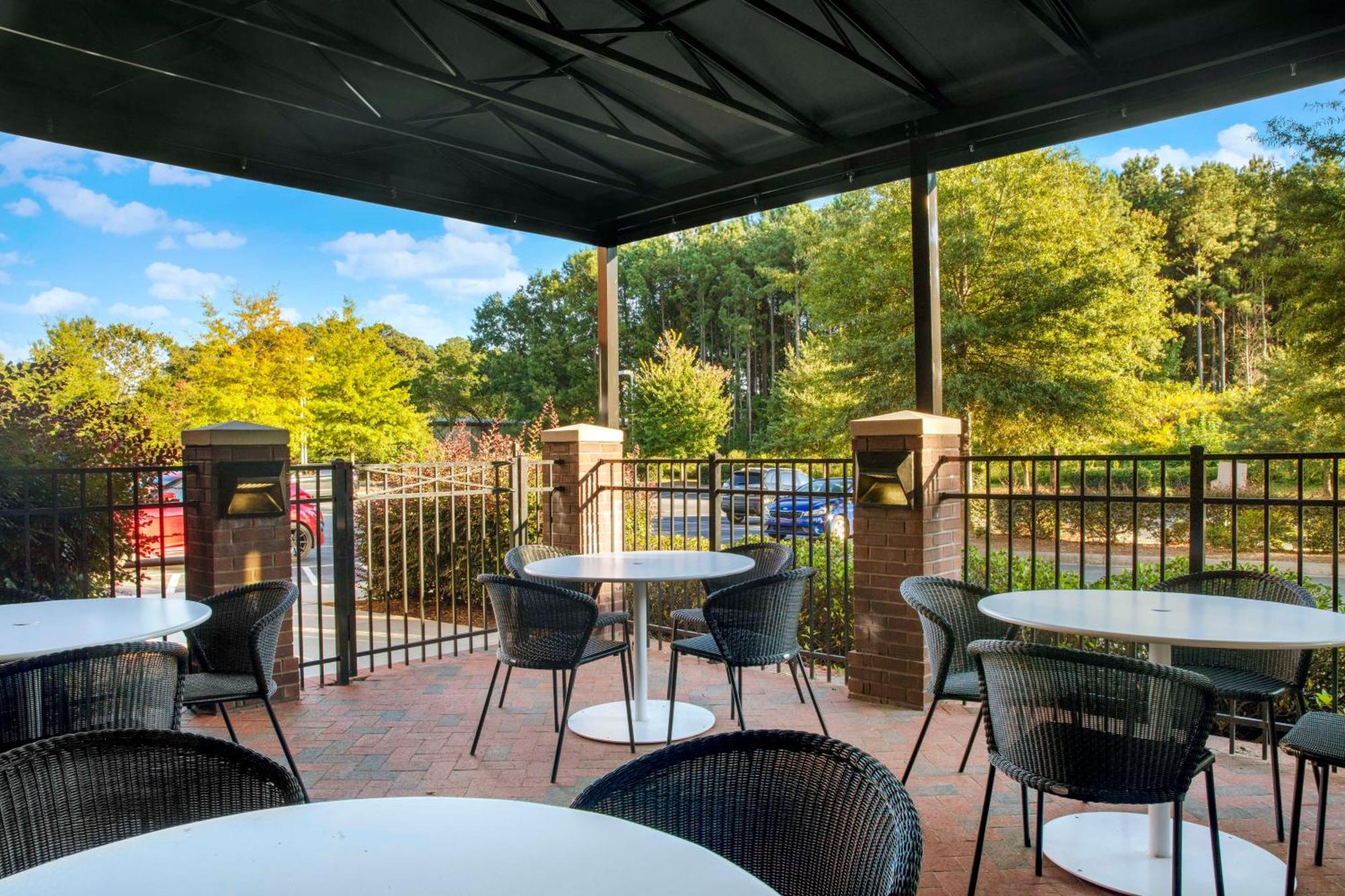 Hyatt Place Raleigh Cary מראה חיצוני תמונה